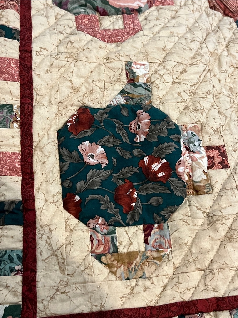 Vintage Handmade Floral Patchwork Quilted Throw - Rose and Cream-NWOT - Picture 7 of 8
